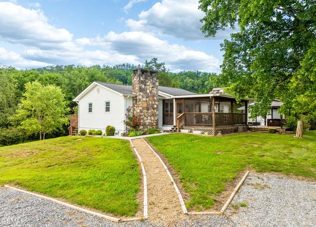 Property at 1732 Ed Huff Cir, Sevierville, TN 37876, 4 beds, 3 baths