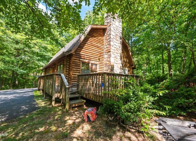 Property at 1110 Alpenrose Rd, Gatlinburg, TN 37738, 2 beds, 2 baths