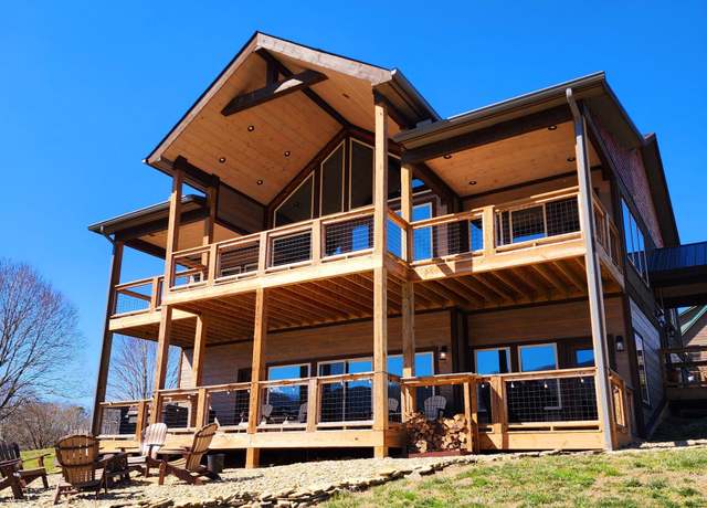 Property at 3598 Sugar Tree Dr Dr, Sevierville, TN 37862, 5 beds, 5 baths