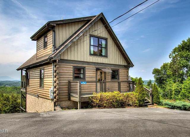 Property at 930 Buck Way Way, Sevierville, TN 37876, 2 beds, 3 baths