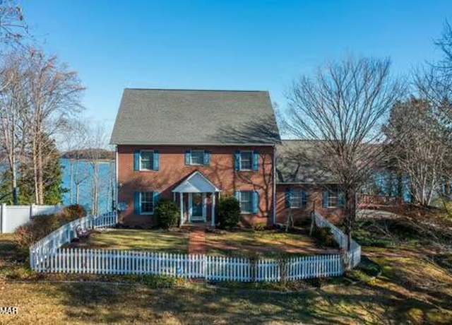 Property at 2260 Peninsula Dr, Jefferson City, TN 37760, 5 beds, 3 baths