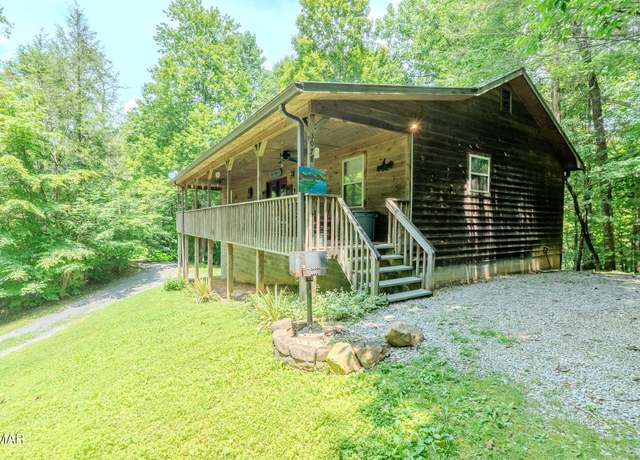 Property at 3078 Winding Way, Cosby, TN 37722, 2 beds, 3 baths