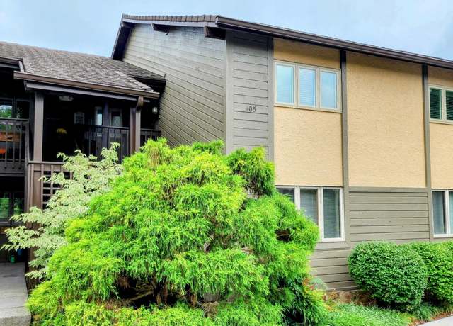Property at 1050 Ski View Dr Apt 105, Gatlinburg, TN 37738, 3 beds, 2 baths