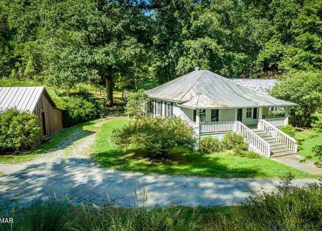Property at 1570 S Helton Rd, Sevierville, TN 37862, 2 beds, 2 baths