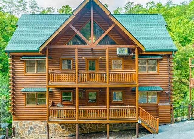 Property at 1128 Black Bear Cub Way, Sevierville, TN 37862, 8 beds, 6.5 baths