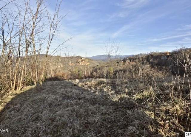 Property at 429 Red Hawk Way, Gatlinburg, TN 37738