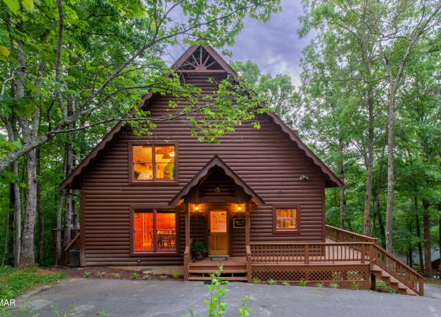 Property at 3436 Quail Way, Sevierville, TN 37862, 2 beds, 3 baths