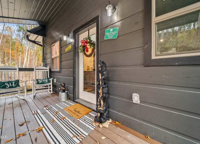 Property at 2615 Whippoorwill Hill Way, Sevierville, TN 37862, 1 bed, 2 baths