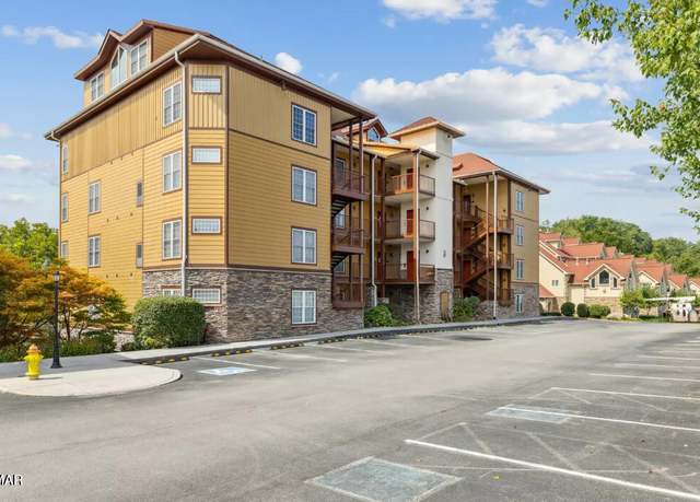 Property at 527 River Place Way #334, Sevierville, TN 37862, 2 beds, 2 baths