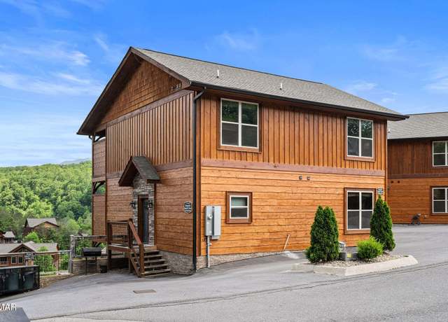 Property at 4541 Shangrila Way, Sevierville, TN 37876, 4 beds, 5 baths