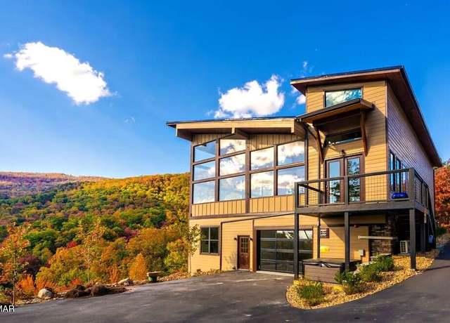 Property at 3343 Summit Trails Dr Dr, Sevierville, TN 37862, 3 beds, 3.5 baths
