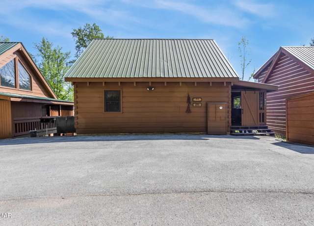 Property at 822 Eagle Cove Way, Gatlinburg, TN 37738, 1 bed, 1.5 baths