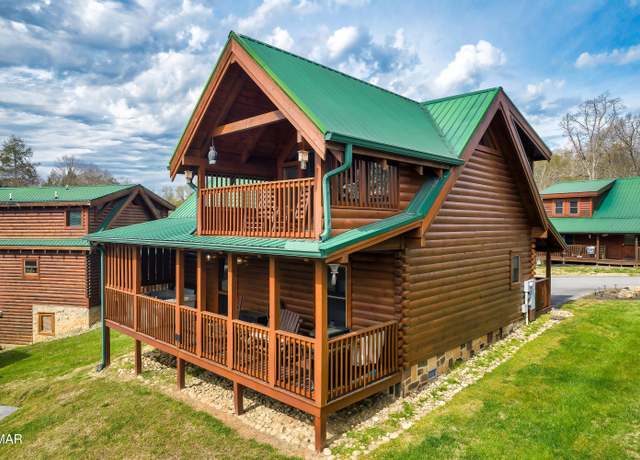 Property at 612 Cherry Blossom Way, Pigeon Forge, TN 37863, 2 beds, 2 baths