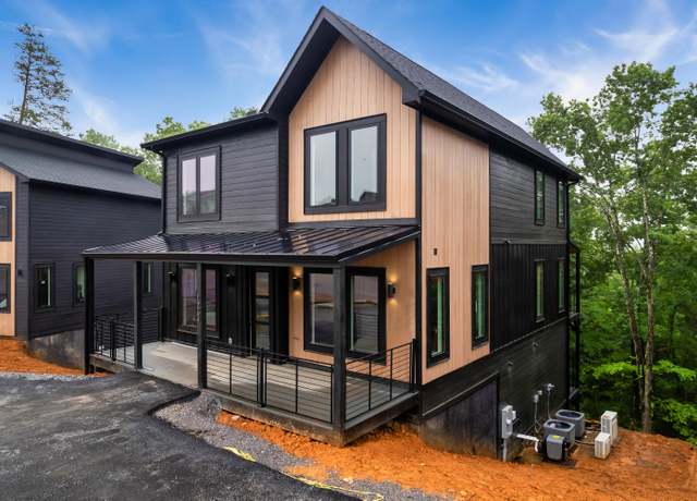 Property at 1264 Reedmont Way, Sevierville, TN 37876, 5 beds, 4.5 baths
