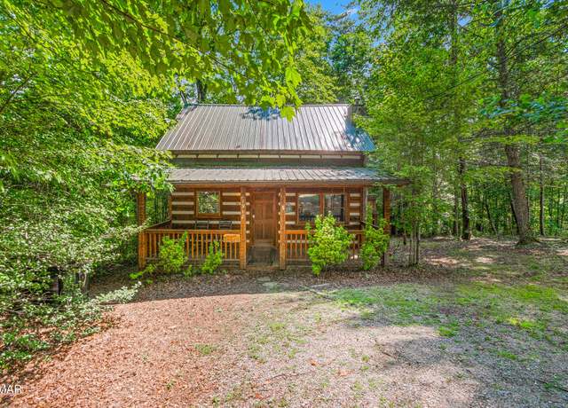 Property at 1918 Charles Lewis Way, Sevierville, TN 37876, 1 bed, 2 baths