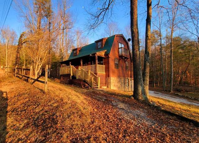 Property at 1474 Black Oak Rd Dr, Sevierville, TN 37876, 3 beds, 2 baths