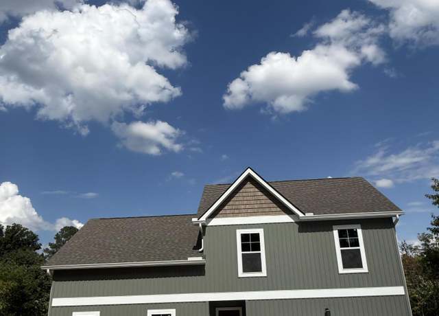 Property at 1125 Tanager St, Sevierville, TN 37862, 3 beds, 2 baths