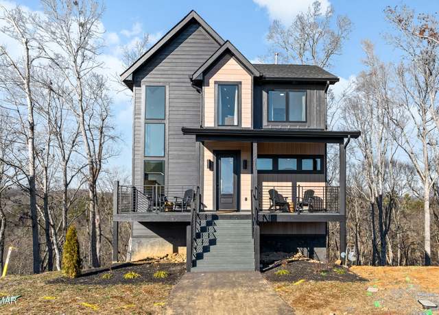 Property at 418 Compass Point Way, Sevierville, TN 37876, 5 beds, 4.5 baths