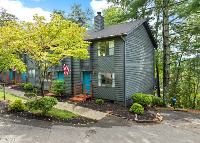 Property at 3690 Plaza Way #131, Pigeon Forge, TN 37863, 2 beds, 2.5 baths