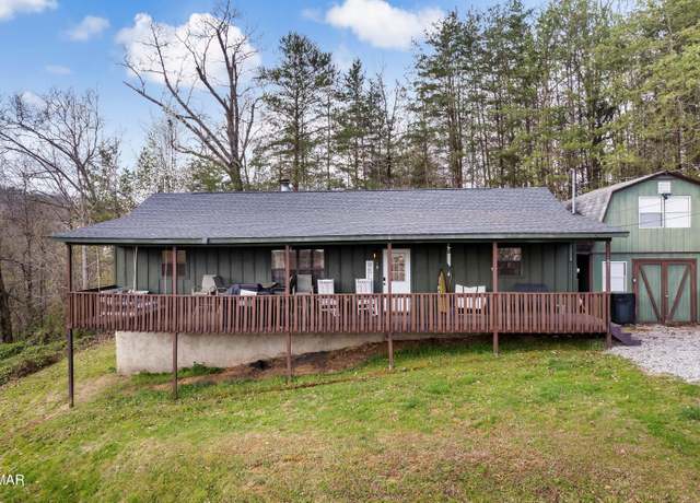 Property at 1421 Tiffany Cove Way, Sevierville, TN 37862, 2 beds, 2.5 baths
