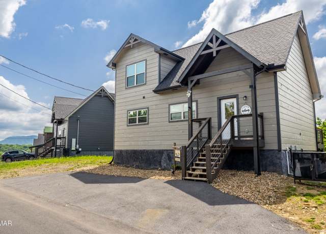 Property at 2053 Eagle Feather Dr, Sevierville, TN 37876, 3 beds, 3.5 baths