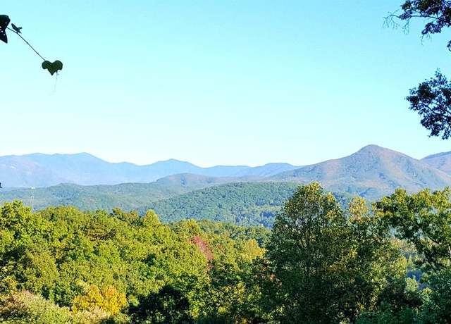 Property at 1103 Longview Ct, Gatlinburg, TN 37738
