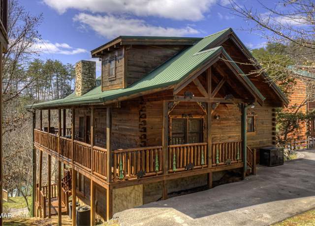 Property at 3223 White Falcon Way, Pigeon Forge, TN 37863, 4 beds, 4 baths