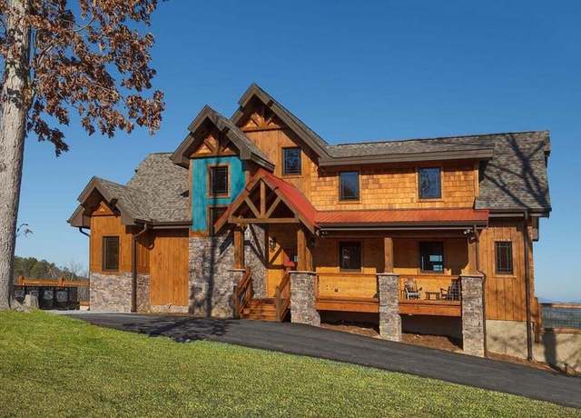 Property at 3214 Laughing Pine Ln Ln, Sevierville, TN 37862, 4 beds, 6 baths