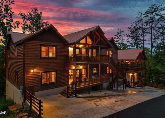 Property at 2623 Rogers Way, Sevierville, TN 37876, 8 beds, 8.5 baths