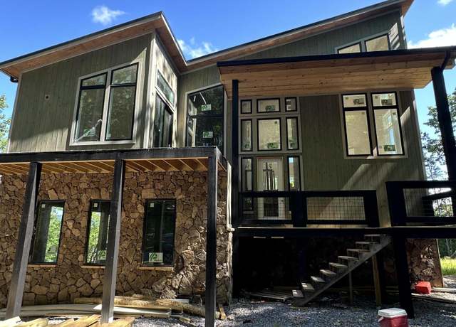 Property at 1637 Bench Mountain Way, Sevierville, TN 37876, 4 beds, 4 baths