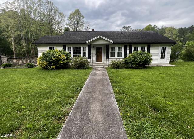 Property at 3380 Grassy Fork Rd, Hartford, TN 37753, 3 beds, 1 bath