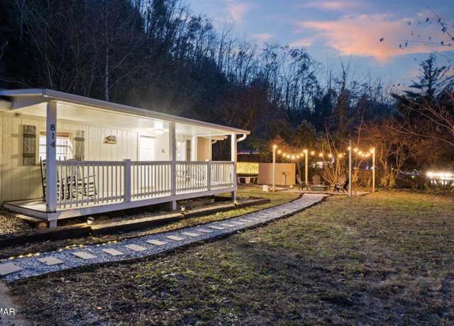 Property at 814 Gnatty Branch Rd, Sevierville, TN 37876, 2 beds, 1 bath