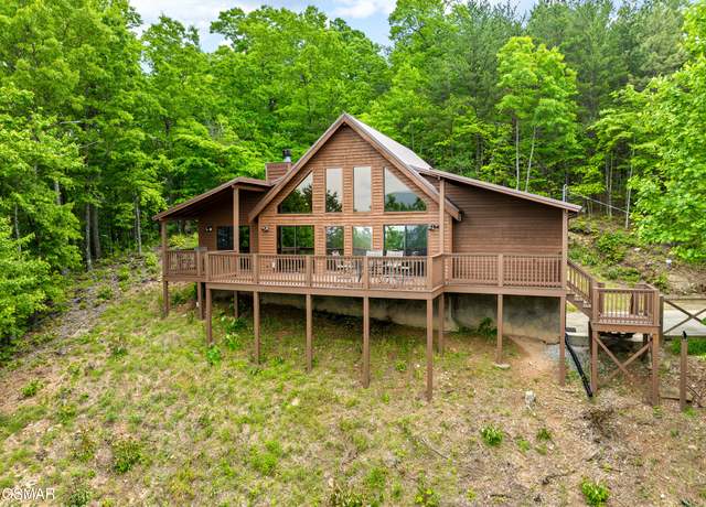 Property at 2576 Misty Shadows Dr Dr, Sevierville, TN 37862, 2 beds, 3 baths