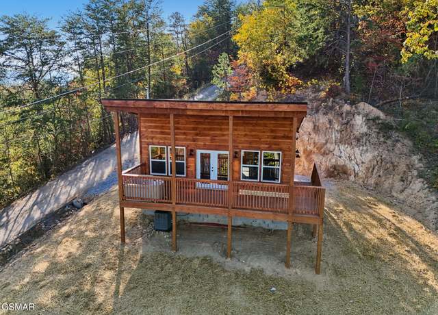 Property at 2186 Windswept View Way Way, Sevierville, TN 37876, 1 bed, 1 bath