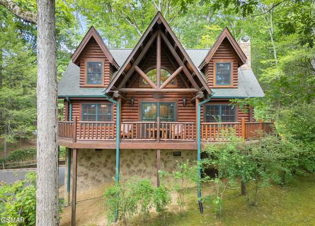 Property at 1529 Oldham Springs Way, Sevierville, TN 37876, 3 beds, 2 baths