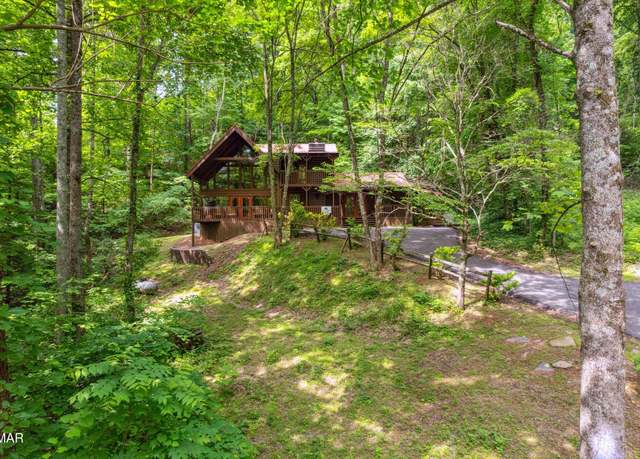 Property at 2112 Redmond Way Way, Sevierville, TN 37876, 3 beds, 3 baths