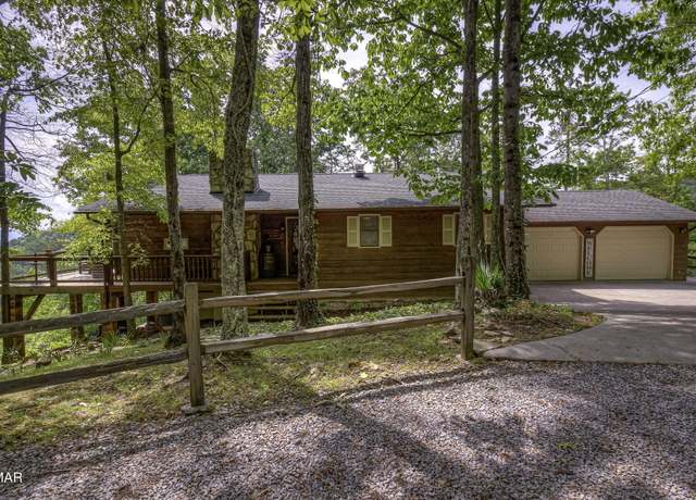 Property at 1001 Old Laurel Ln Ln, Sevierville, TN 37876, 2 beds, 3 baths