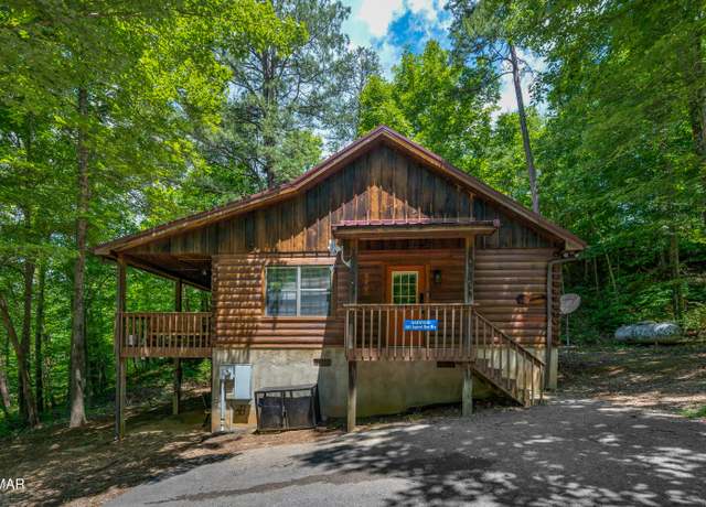 Property at 1503 Squirrel Nest Way, Sevierville, TN 37876, 2 beds, 1 bath