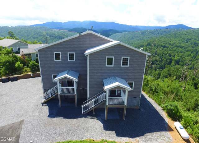 Property at 1156 Hemlock Dr, Gatlinburg, TN 37738, 4 beds, 5 baths