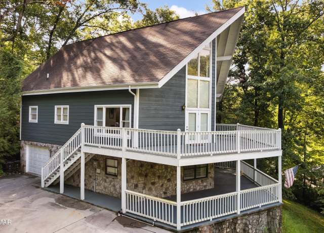 Property at 3639 Birds Creek Rd, Sevierville, TN 37876, 3 beds, 3 baths