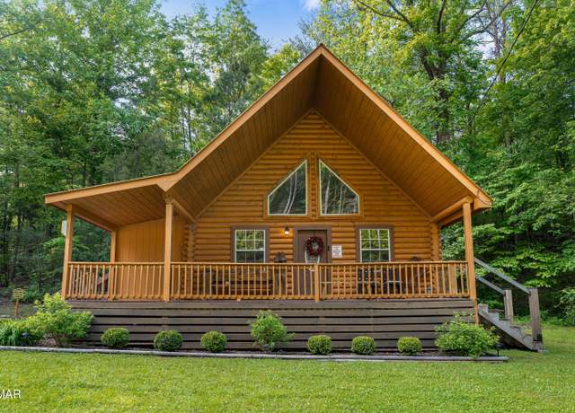 Property at 3040 Grassy Branch Loop Loop, Sevierville, TN 37876, 3 beds, 2 baths