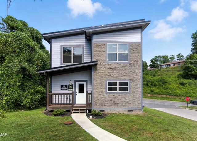 Property at 576 Dollywood Lane Ln #1, Pigeon Forge, TN 37862, 4 beds, 4 baths