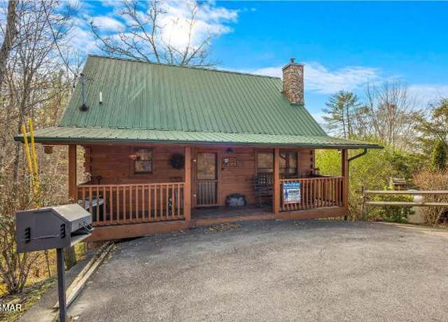 Property at 920 Hideaway Hills Cir, Sevierville, TN 37862, 1 bed, 1 bath