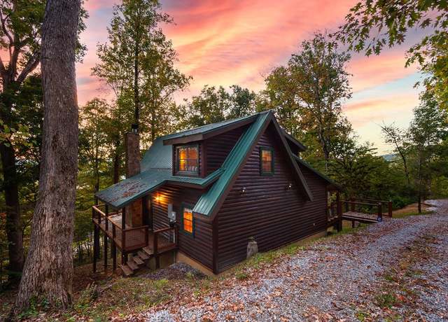 Property at 3769 Clabo Mtn Way, Sevierville, TN 37862, 3 beds, 3 baths