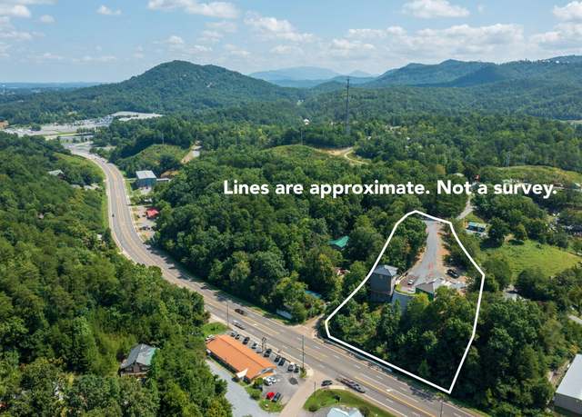 Property at 1130 Lee Cardwell Circle Cir, Pigeon Forge, TN 37863
