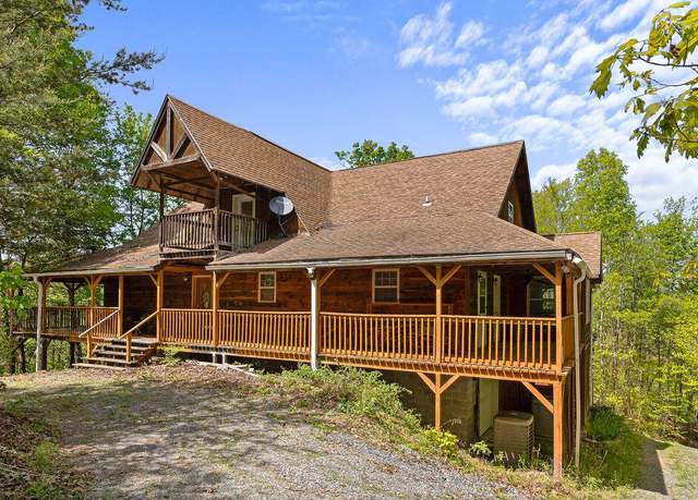 Property at 3640 Vixen Way, Cosby, TN 37722, 2 beds, 2 baths