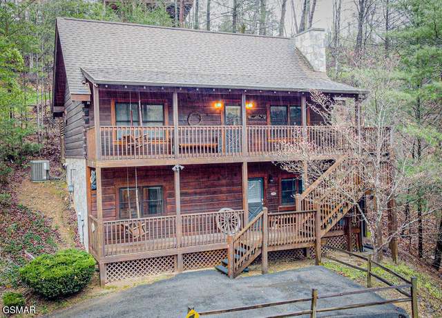 Property at 710 Golden Eagle Way Way, Pigeon Forge, TN 37863, 2 beds, 2 baths