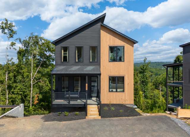 Property at 1302 Reedmont Way Way, Sevierville, TN 37876, 4 beds, 4.5 baths