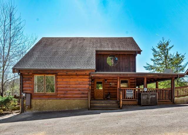 Property at 1808 Panther Path Way, Sevierville, TN 37876, 2 beds, 2 baths