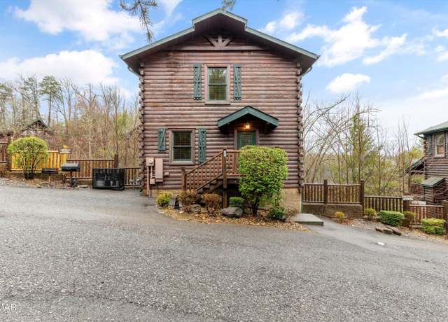 Property at 831 Spirit Loop Way, Gatlinburg, TN 37738, 4 beds, 4 baths